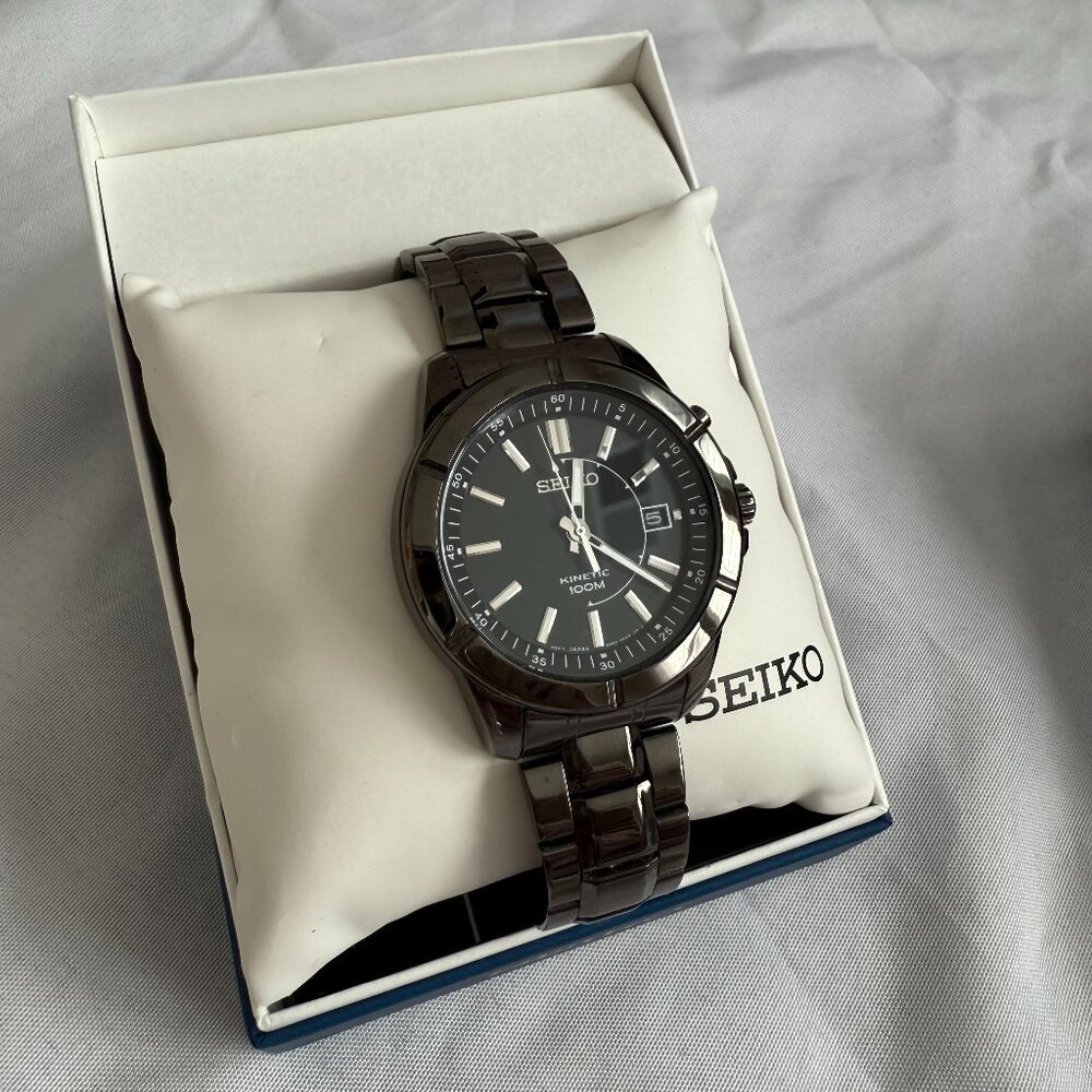 Seiko Kinetic, 100M, Hardlex Crystal, Screw Case Back, Men's Watch